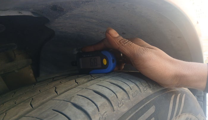 2019 Mahindra XUV500 W11, Diesel, Manual, 87,094 km, tyre