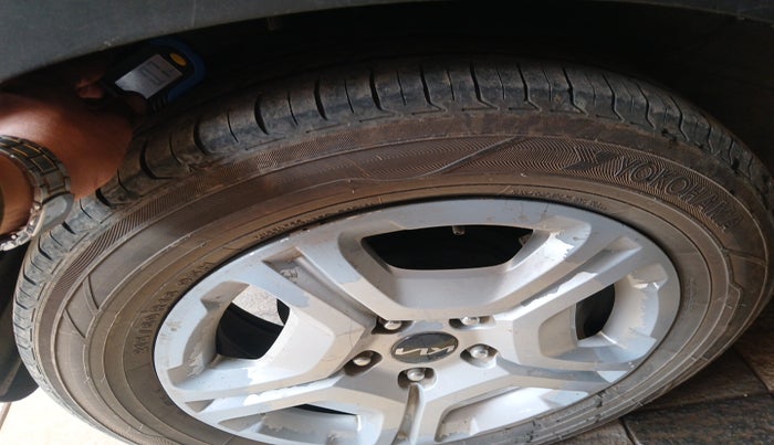 2021 KIA SONET HTK PLUS 1.2, Petrol, Manual, 1,07,567 km, tyre