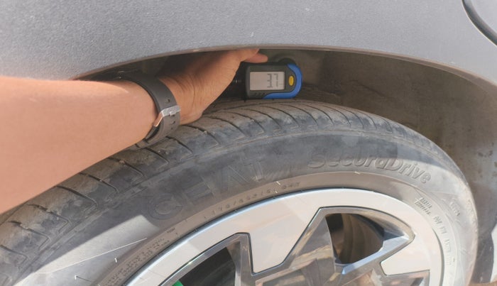 2023 Hyundai EXTER SX 1.2 MT, Petrol, Manual, 20,965 km, tyre