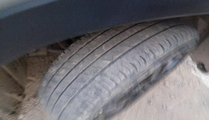 2018 Maruti Vitara Brezza ZDI AMT, Diesel, Automatic, 1,20,584 km, tyre