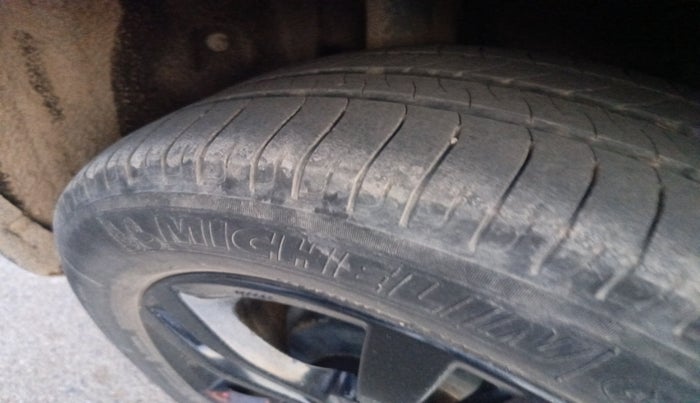 2018 Maruti Vitara Brezza ZDI AMT, Diesel, Automatic, 1,20,584 km, tyre