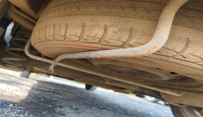 2013 Maruti Ertiga VDI, Diesel, Manual, 1,05,925 km, tyre