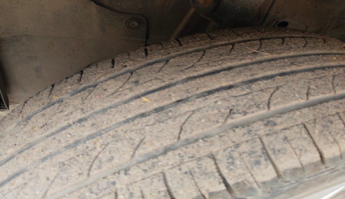 2018 Honda Amaze 1.2L I-VTEC S, Petrol, Manual, 72,187 km, tyre