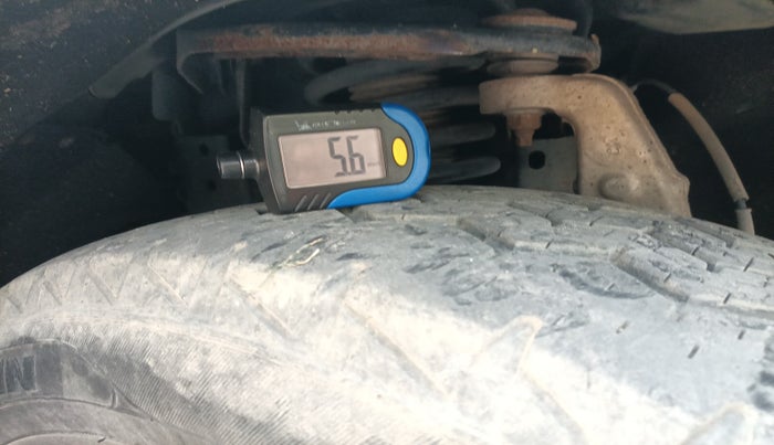 2019 Mahindra MARAZZO M2 7STR, Diesel, Manual, 1,79,584 km, tyre