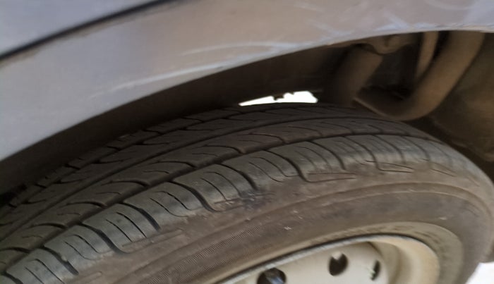 2018 Maruti Wagon R 1.0 LXI CNG, Petrol, Manual, 1,55,725 km, tyre