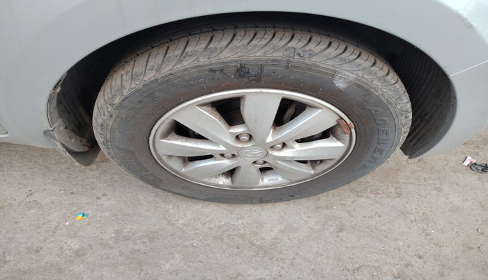 2013 Hyundai i20 SPORTZ 1.2, Petrol, Manual, 1,23,456 km, tyre