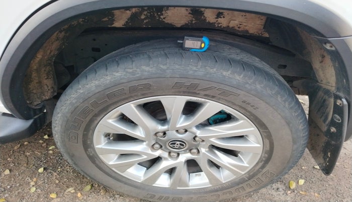 2024 Toyota Fortuner 4X4 AT 2.8 DIESEL, Diesel, Automatic, 43,616 km, tyre