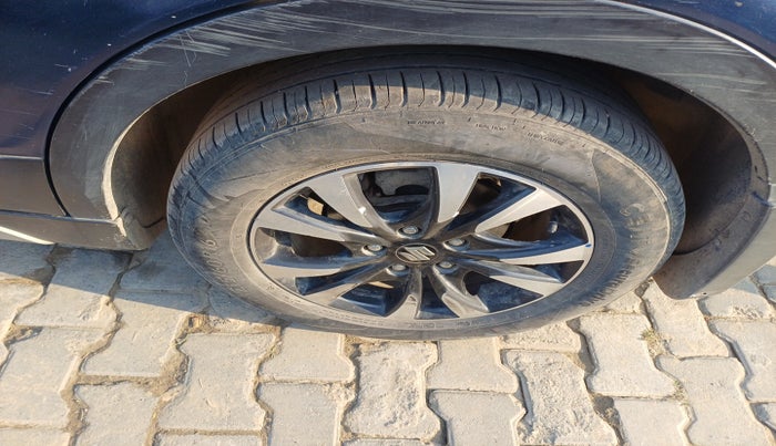 2019 Maruti S Cross ZETA 1.3, Diesel, Manual, 1,11,695 km, tyre