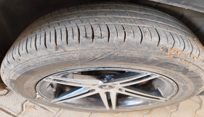 2018 Maruti Vitara Brezza VDI (O), Diesel, Manual, 1,86,727 km, tyre