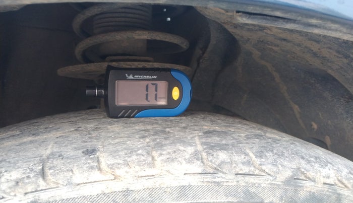 2017 Maruti Baleno DELTA DIESEL 1.3, Diesel, Manual, 75,654 km, tyre