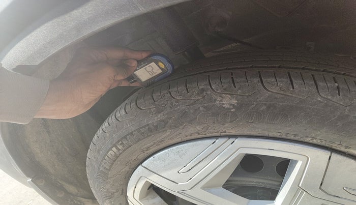 2024 Tata NEXON Pure S 1.2 Revotron 6AMT, Petrol, Automatic, 3,354 km, tyre