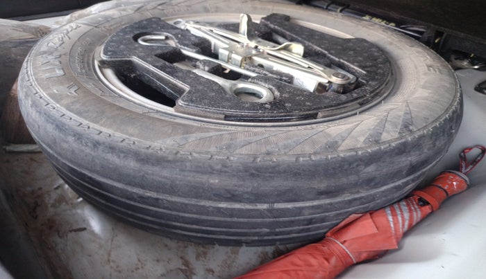 2022 Maruti S Cross ZETA 1.5, Petrol, Manual, 54,963 km, tyre