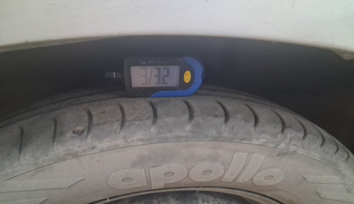 2012 Maruti Alto 800 LXI, Petrol, Manual, 91,043 km, tyre