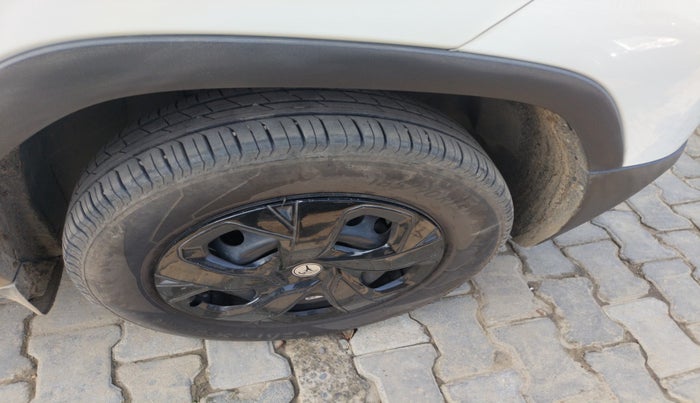 2024 Tata PUNCH PURE MT, Petrol, Manual, 12,170 km, tyre