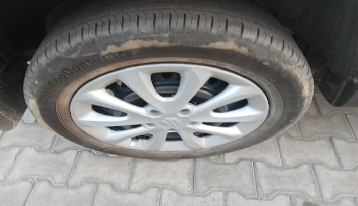 2015 Renault Duster 85 PS RXL DIESEL, Diesel, Manual, 83,550 km, tyre