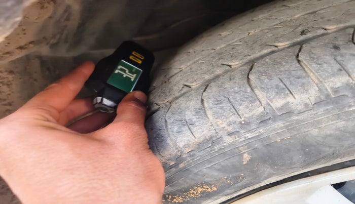 2017 Maruti Vitara Brezza VDI (O), Diesel, Manual, 73,101 km, tyre