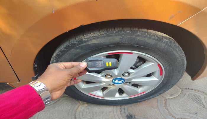 2015 Hyundai Grand i10 MAGNA 1.1 CRDI, Diesel, Manual, 71,079 km, tyre