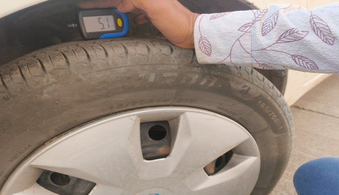 2014 Maruti Celerio VXI CNG, Petrol, Manual, 1,42,531 km, tyre