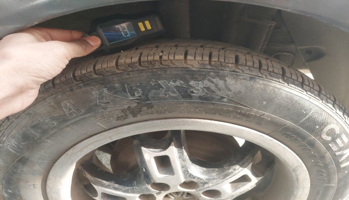 2014 Hyundai Grand i10 SPORTZ 1.1 CRDI, Diesel, Manual, 72,842 km, tyre