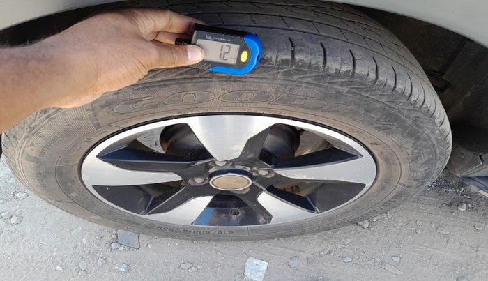 2018 Tata NEXON XZA PLUS DIESEL, Diesel, Automatic, 1,07,503 km, tyre