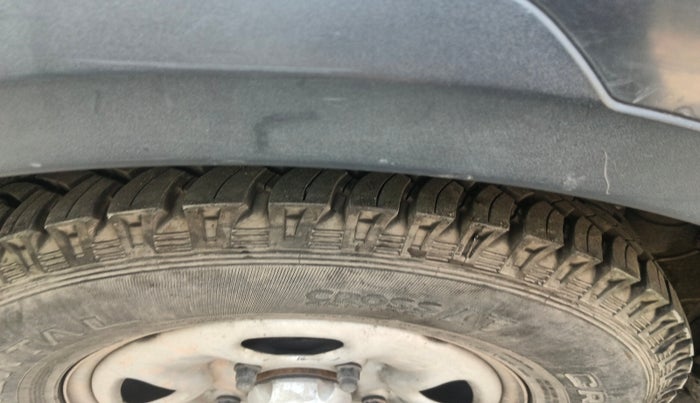 2018 Tata Hexa XE 4X2 7 STR, Diesel, Manual, 69,700 km, tyre