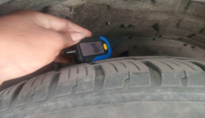 2017 Tata Hexa XT 4X2 6 STR, Diesel, Manual, 57,397 km, tyre