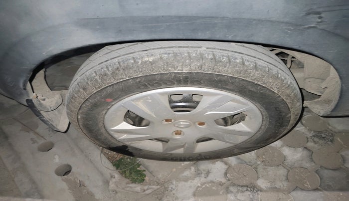 2021 Renault Kwid RXL, Petrol, Manual, 40,112 km, tyre