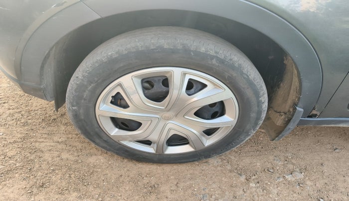 2021 Tata NEXON XM SUNROOF DIESEL, Diesel, Manual, 1,57,507 km, tyre