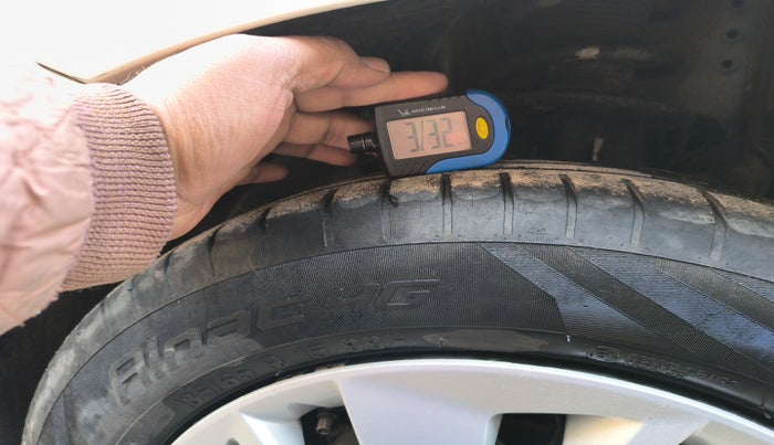 2022 Maruti Baleno DELTA PETROL 1.2, Petrol, Manual, 54,633 km, tyre