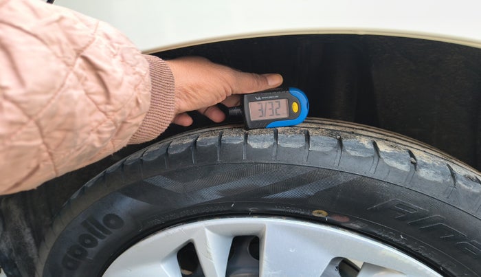 2022 Maruti Baleno DELTA PETROL 1.2, Petrol, Manual, 54,633 km, tyre