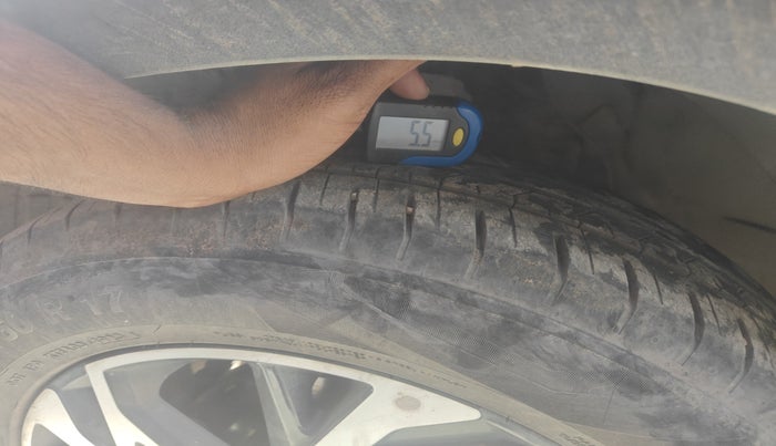 2024 Hyundai Creta SX (O) 1.5 PETROL, Petrol, Manual, 15,000 km, tyre