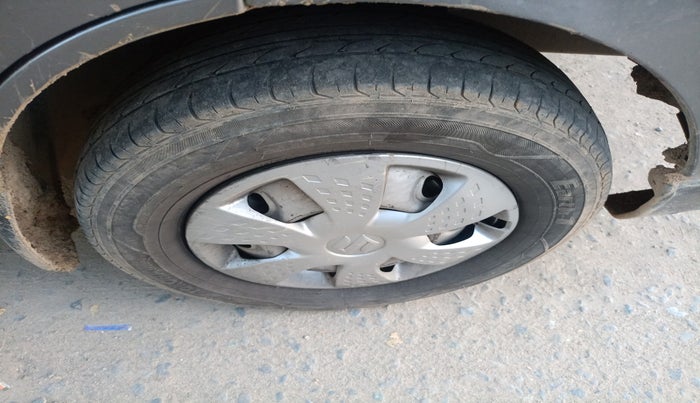 2019 Maruti Eeco 5 STR WITH A/C+HTR, Petrol, Manual, 90,345 km, tyre