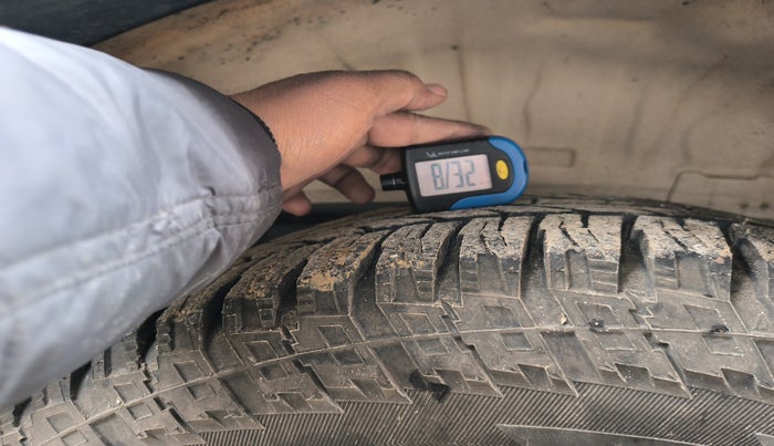 2019 Toyota Fortuner 2.8 4X2 AT, Diesel, Automatic, 1,53,984 km, tyre