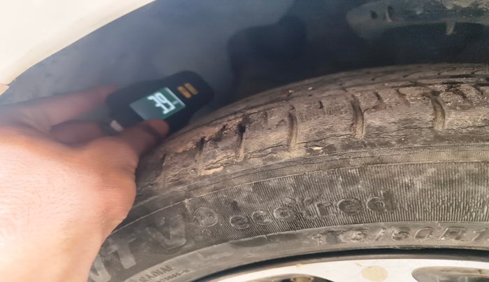 2023 Hyundai AURA SX 1.2, Petrol, Manual, 34,849 km, tyre