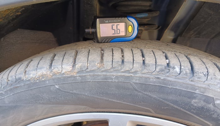 2022 Renault TRIBER RXZ, Petrol, Manual, 10,955 km, tyre