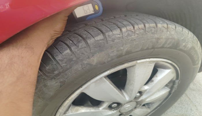 2013 Hyundai i20 SPORTZ 1.2, Petrol, Manual, 77,046 km, tyre