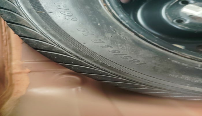 2013 Hyundai i20 SPORTZ 1.2, Petrol, Manual, 77,046 km, tyre