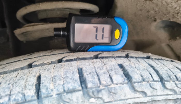 2017 Tata Tiago XT PETROL, Petrol, Manual, 91,107 km, tyre