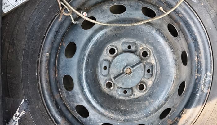 2010 Tata Indica Vista AQUA QUADRAJET, Diesel, Manual, 1,20,934 km, tyre