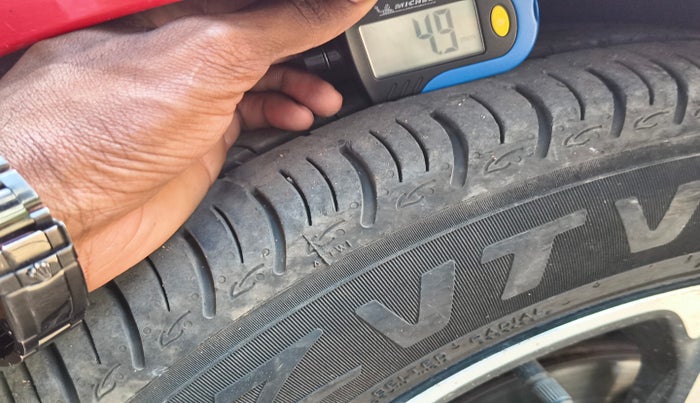 2018 Maruti Swift ZDI, Diesel, Manual, 1,58,947 km, tyre