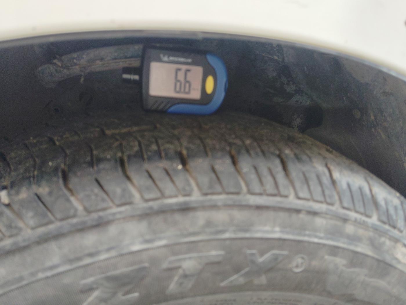 2012 Hyundai i20 SPORTZ 1.2, CNG, Manual, 1,25,347 km, tyre