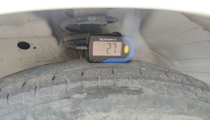 2013 Maruti Wagon R 1.0 LXI CNG, CNG, Manual, 13,625 km, tyre