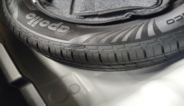 2024 Hyundai EXTER  SX 1.2 AMT, Petrol, Automatic, 5,546 km, tyre