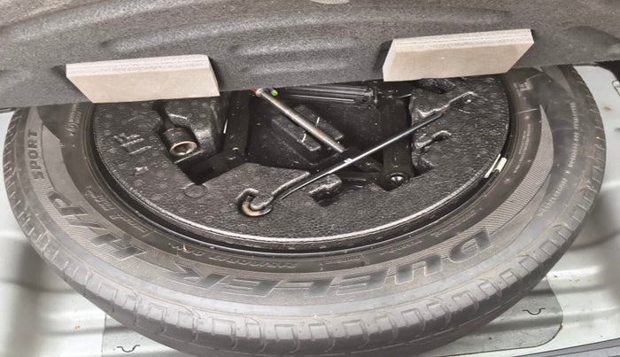 2019 Hyundai Creta SX (O) 1.6 DIESEL, Diesel, Manual, 1,52,996 km, tyre