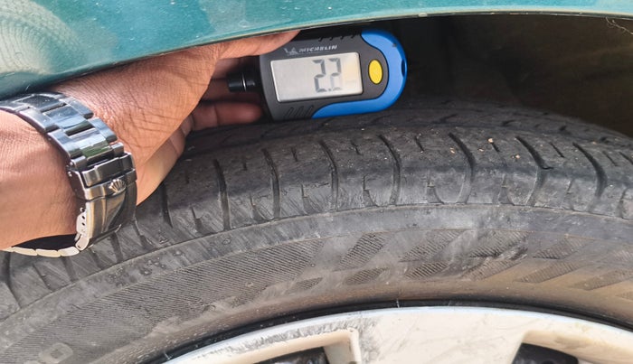 2006 Maruti Wagon R VXI, Petrol, Manual, 1,02,343 km, tyre