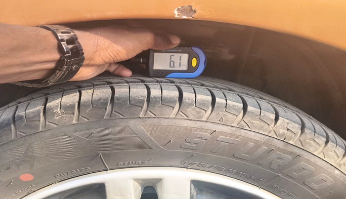 2017 Tata Tiago XZ PETROL, Petrol, Manual, 1,67,729 km, tyre