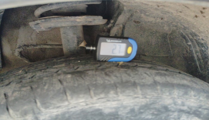 2020 Tata NEXON XM PETROL, CNG, Manual, 82,591 km, tyre
