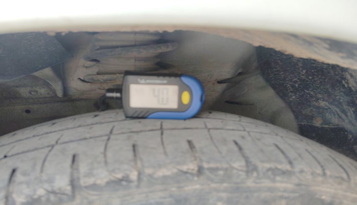 2014 Renault Pulse RXL DIESEL, Diesel, Manual, 80,781 km, tyre