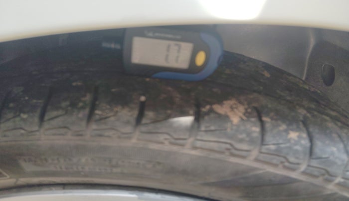 2021 Tata ALTROZ XT PETROL, Petrol, Manual, 83,241 km, tyre