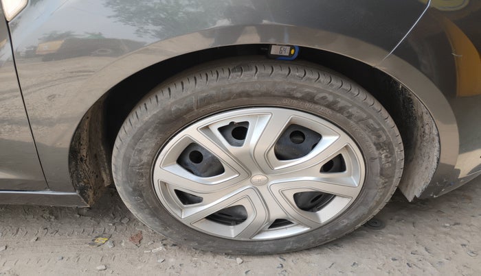 2024 Tata ALTROZ XM PLUS DIESEL, Diesel, Manual, 17,099 km, tyre